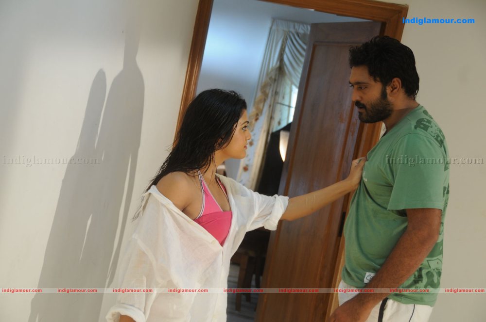 Vykuntapali Movie hd photo