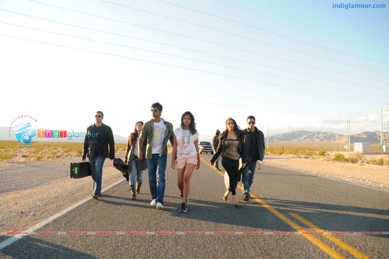 Nirantharam Nee Oohale Movie hd photo