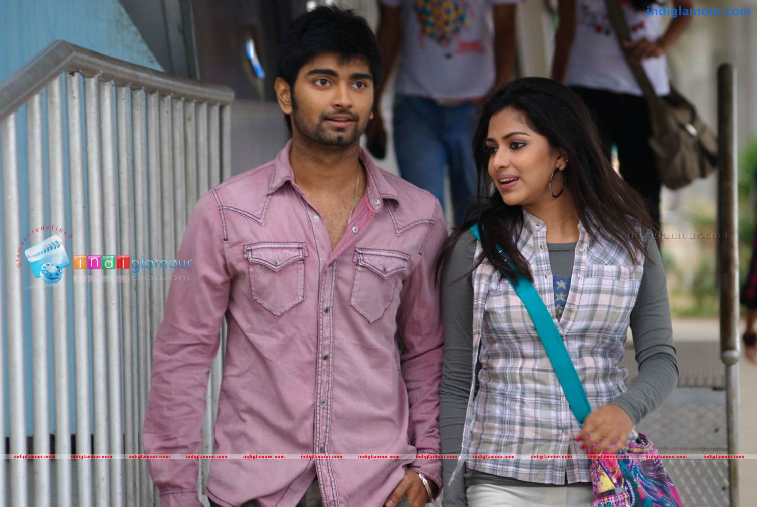 Nirantharam Nee Oohale Movie hd photo