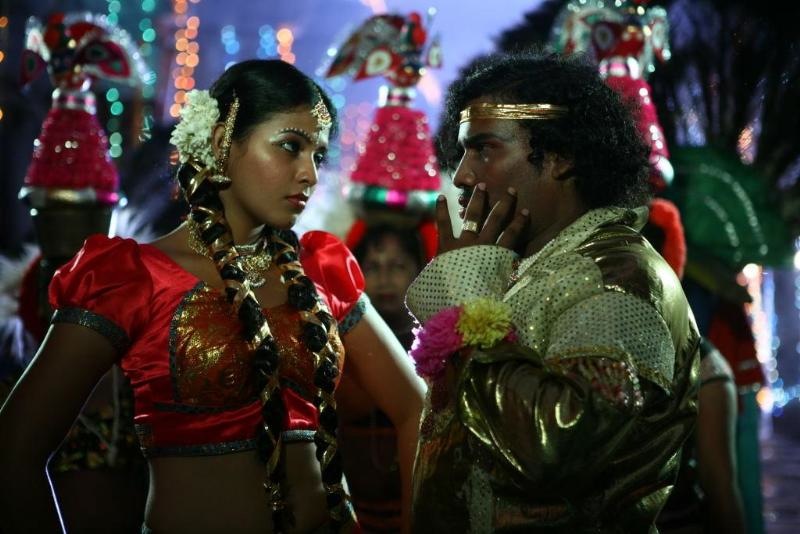 Naluguru Snehitula Katha Movie hd photo