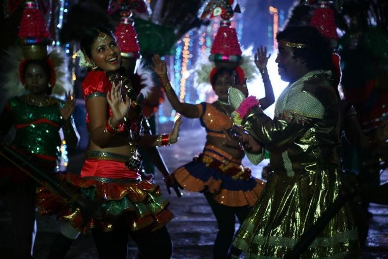 Naluguru Snehitula Katha Movie hd photo