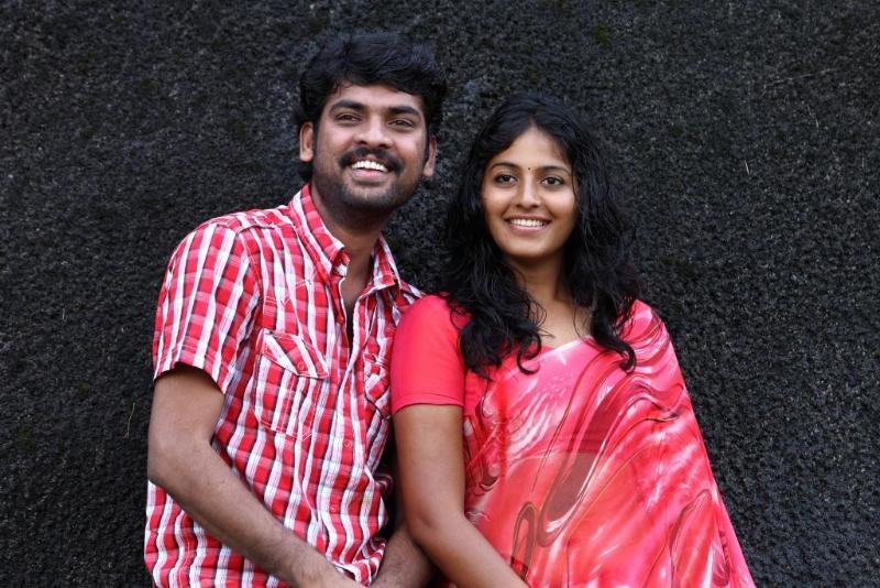 Naluguru Snehitula Katha Movie hd photo