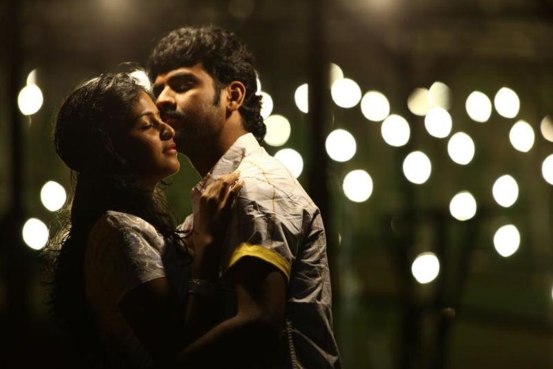 Naluguru Snehitula Katha Movie hd photo