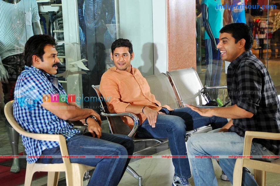 Seethamma Vakitlo Sirimalle Chettu Movie hd photo