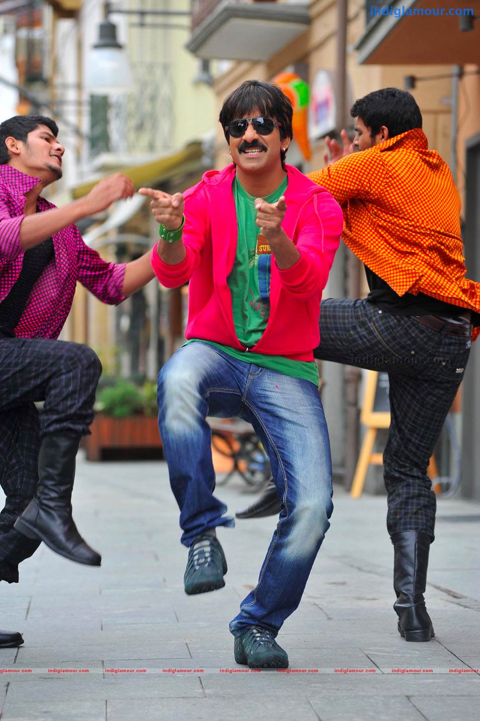 Devudu Chesina manushulu Movie hd photo