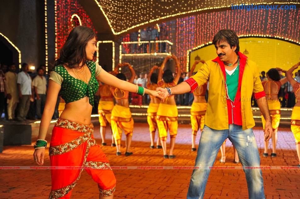 Devudu Chesina manushulu Movie hd photo