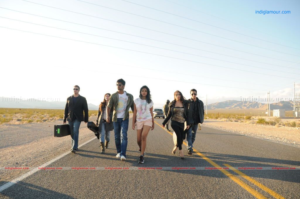 Nirantharam Nee Oohale Movie hd photo