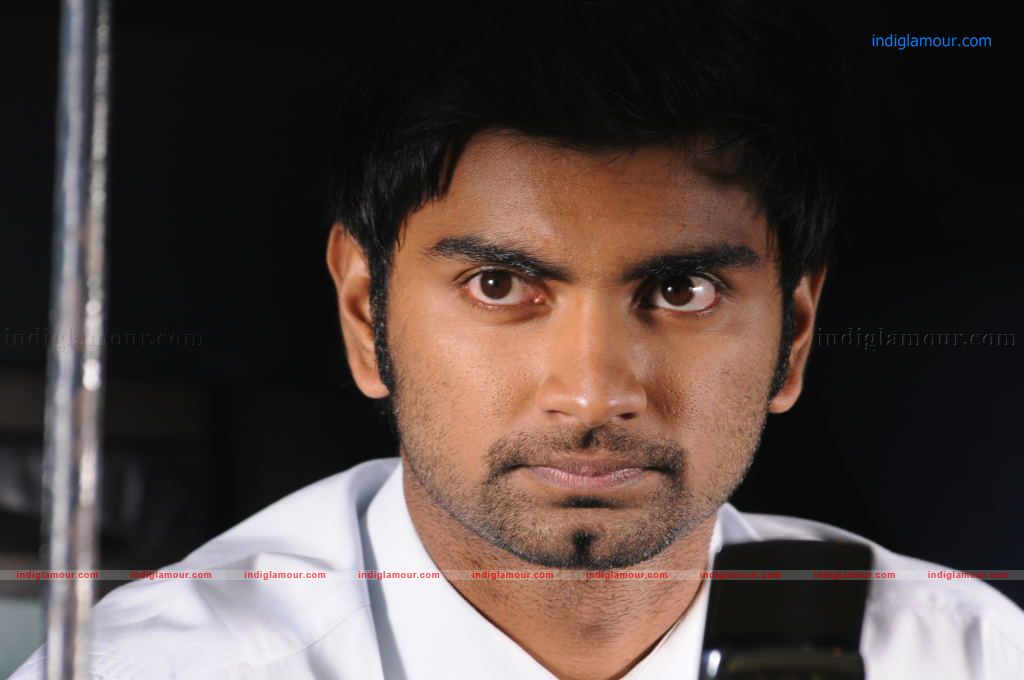 Nirantharam Nee Oohale Movie hd photo