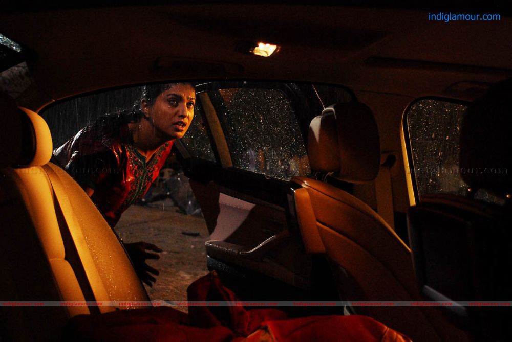 Kameena Movie hd photo