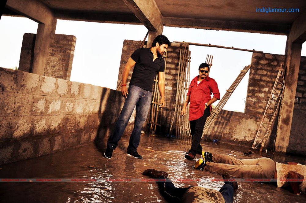 Kameena Movie hd photo