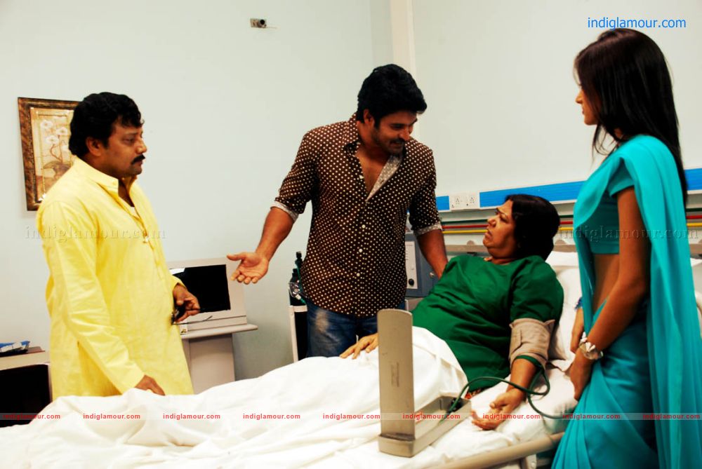 Kameena Movie hd photo