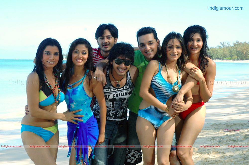 Aa Roju Em Jarigindi Movie hd photo