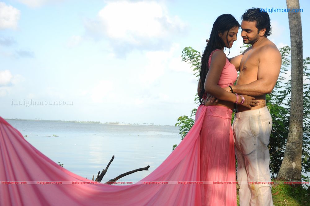 Punnami Rathri Movie hd photo