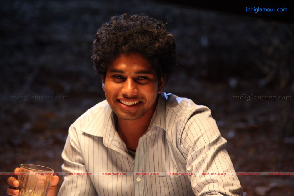Theatre Lo Movie hd photo