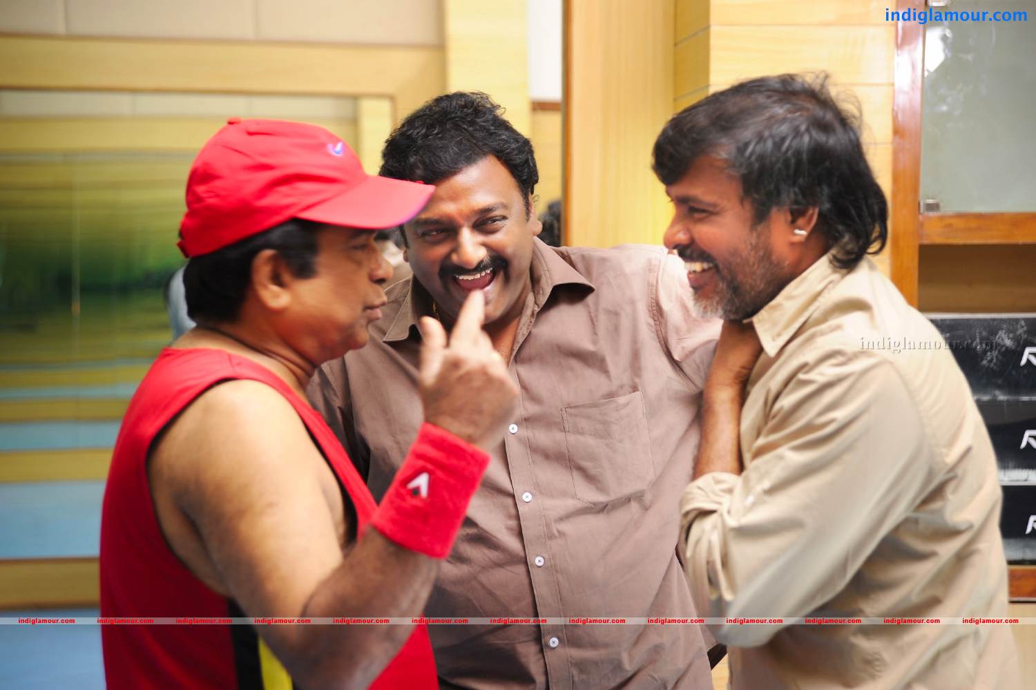 Naayak Movie hd photo