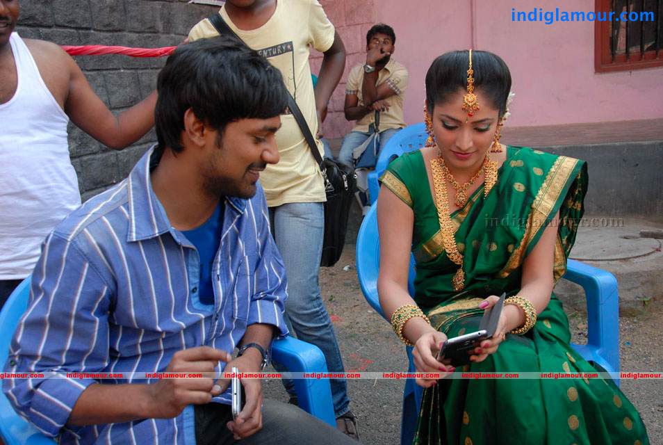Abbai Class Ammai Mass Movie hd photo