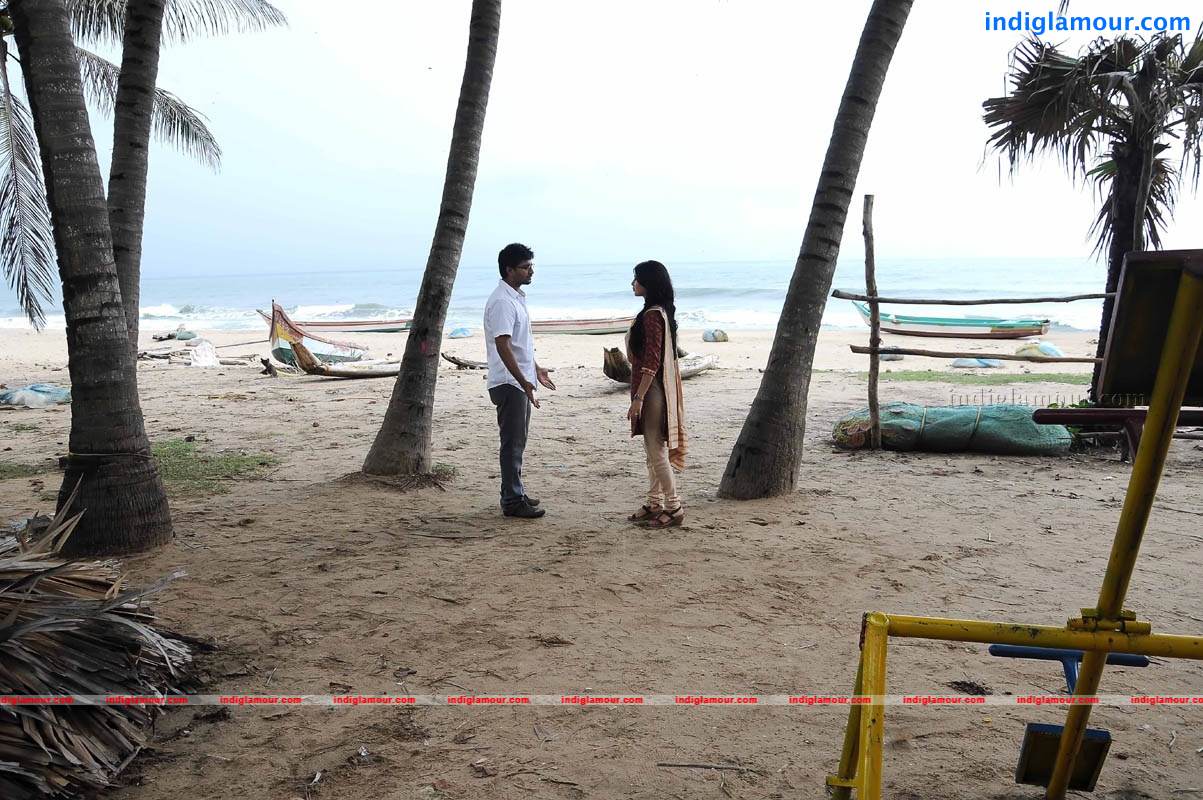 Yeto Vellipoyindi Manasu Movie hd photo