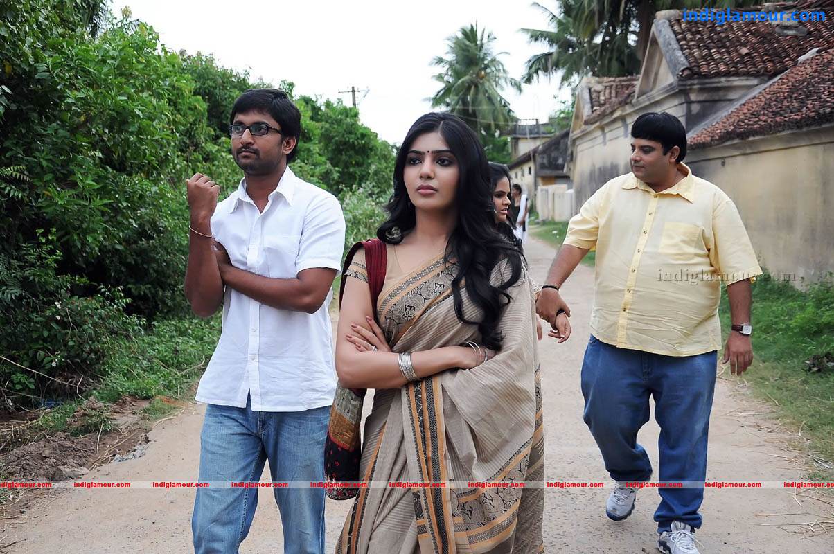 Yeto Vellipoyindi Manasu Movie hd photo