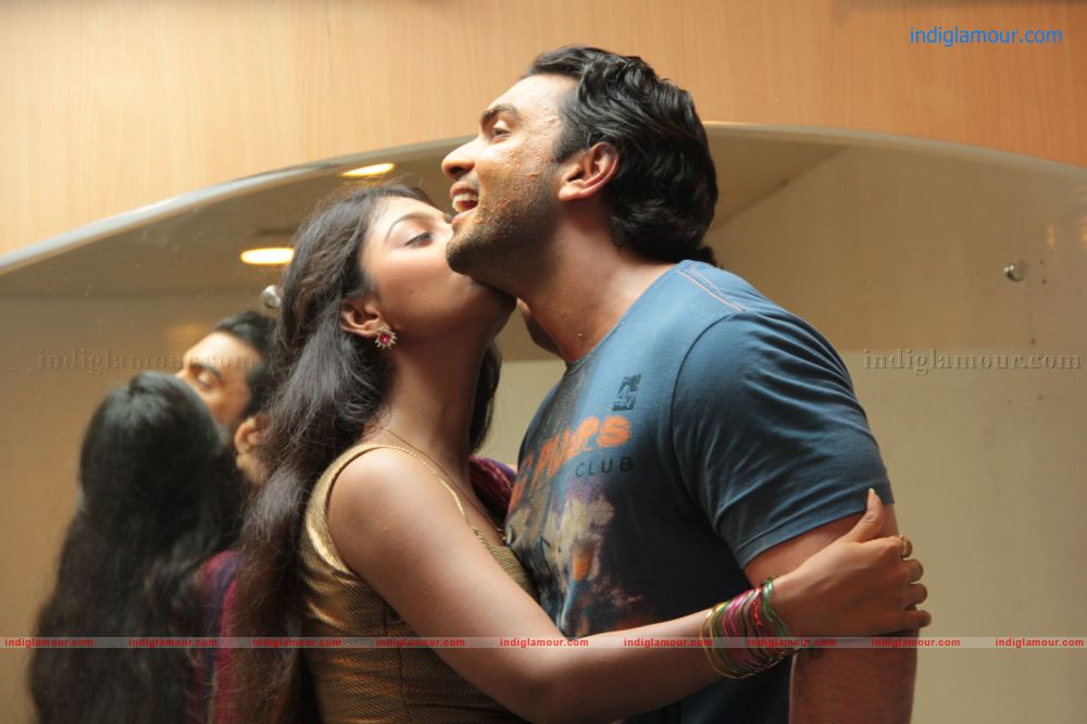 Punnami Ratri Movie hd photo