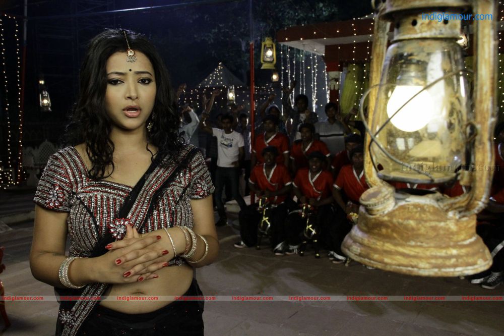 Punnami Ratri Movie hd photo