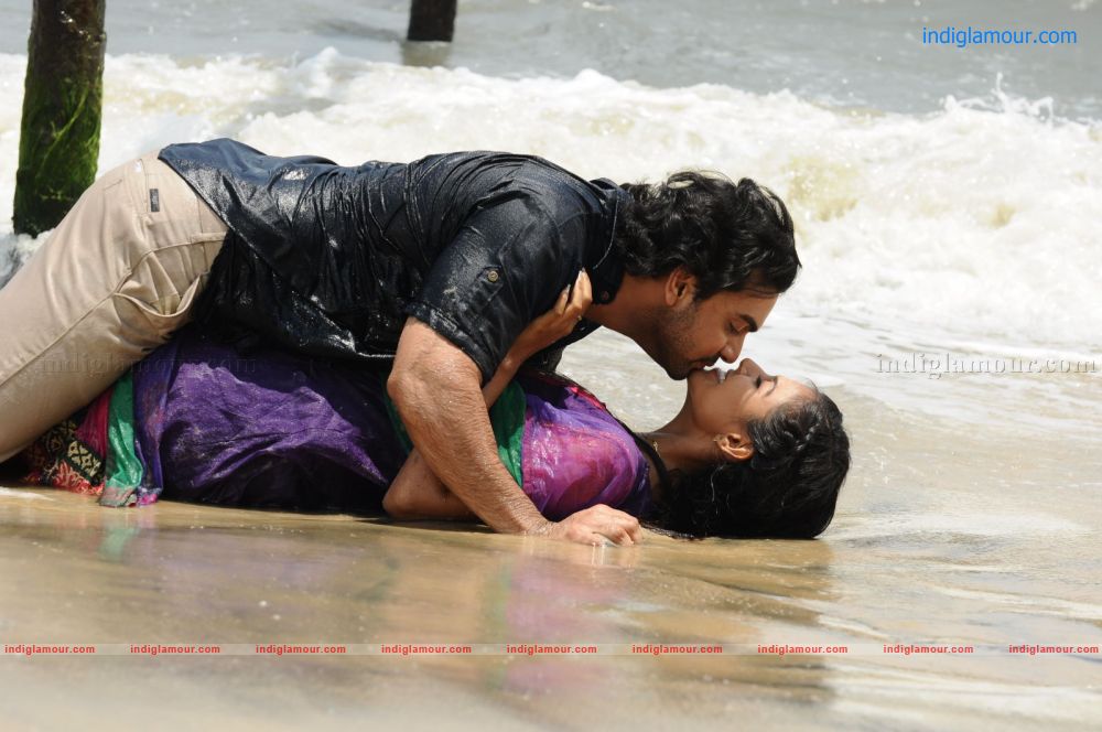 Punnami Ratri Movie hd photo