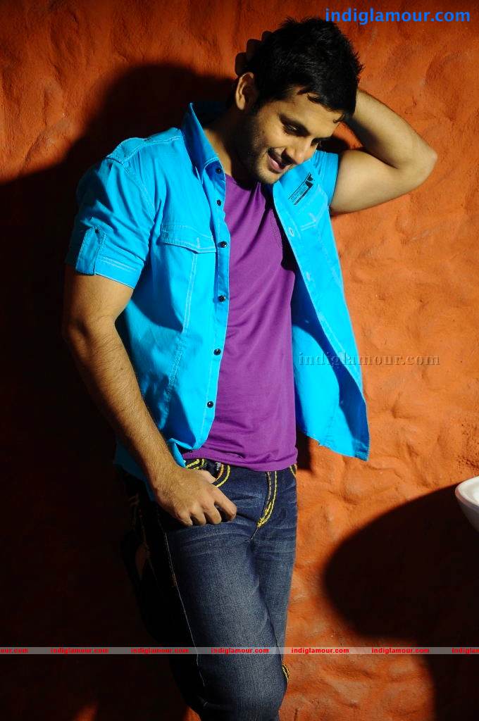 Gunde Jaari Gallanthayyinde Movie hd photo