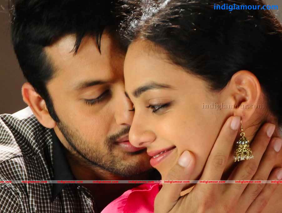 Gunde Jaari Gallanthayyinde Movie hd photo