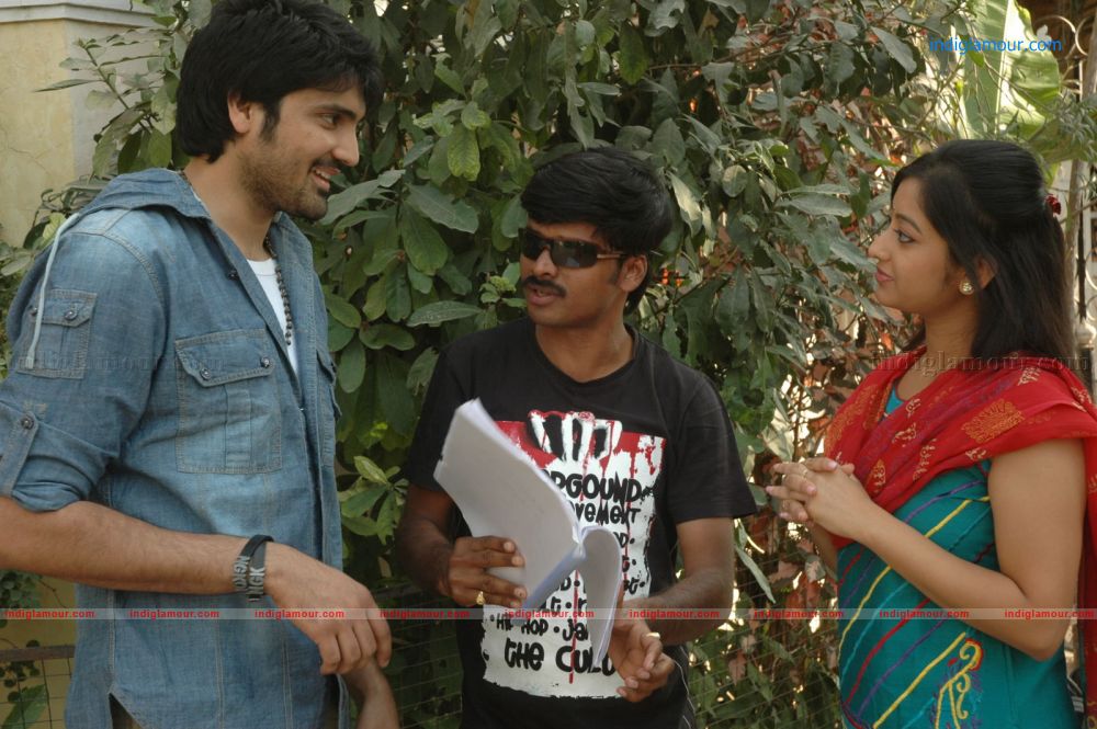 Em Chesave Nannila Movie hd photo