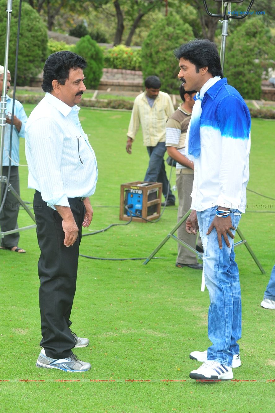 Poola Rangadu Movie hd photo