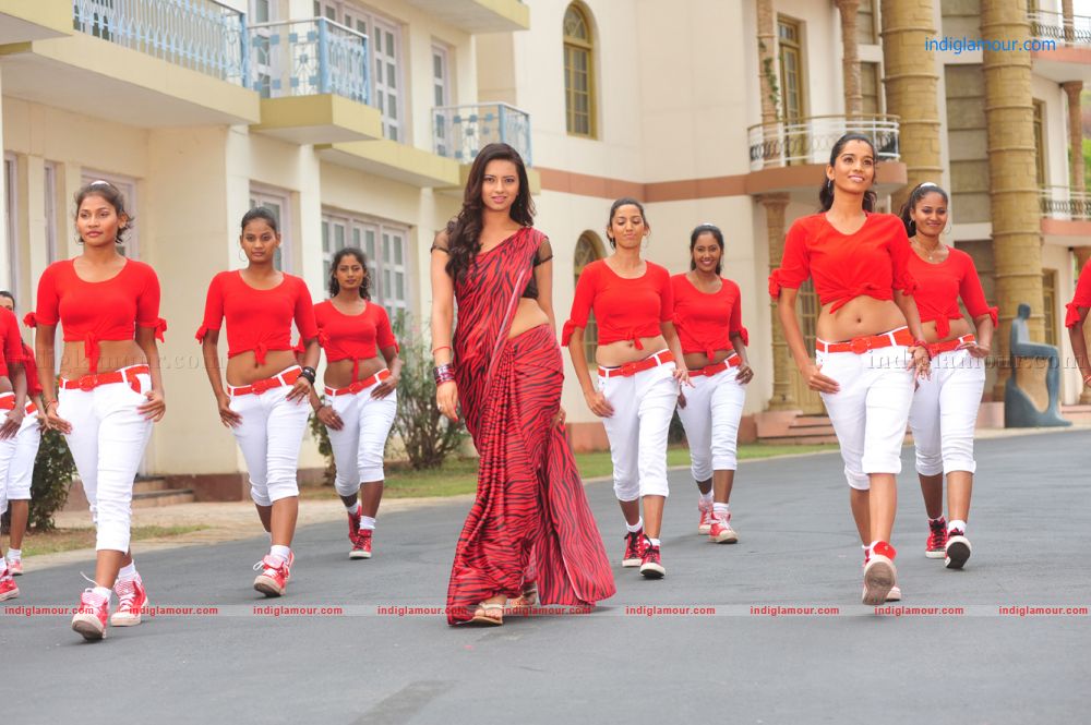 Poola Rangadu Movie hd photo