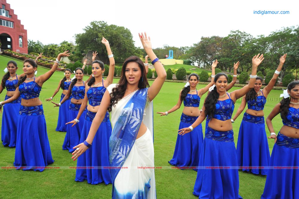 Poola Rangadu Movie hd photo
