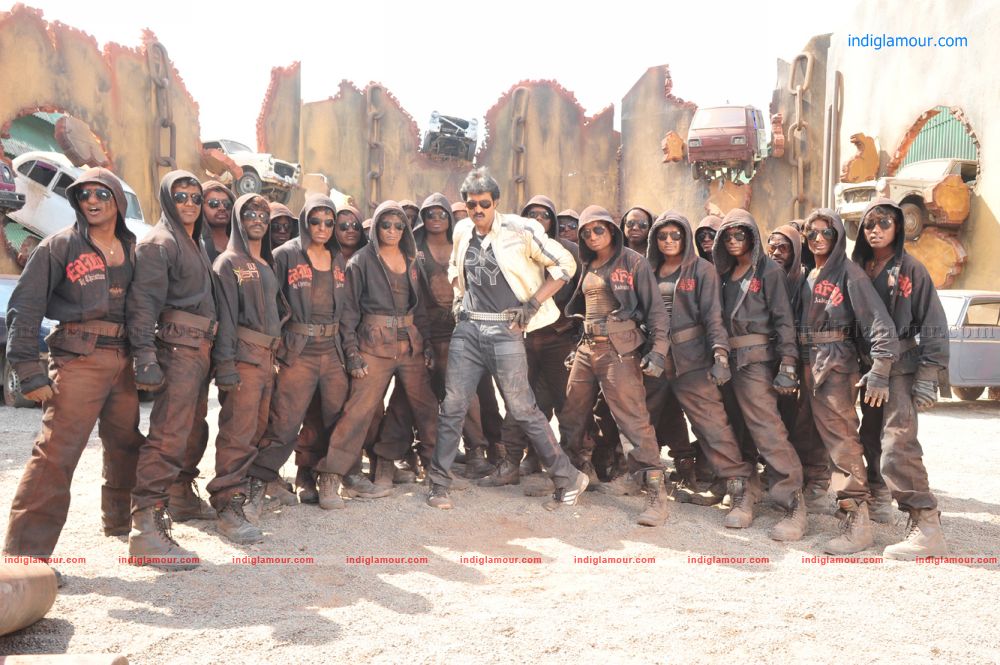 Poola Rangadu Movie hd photo