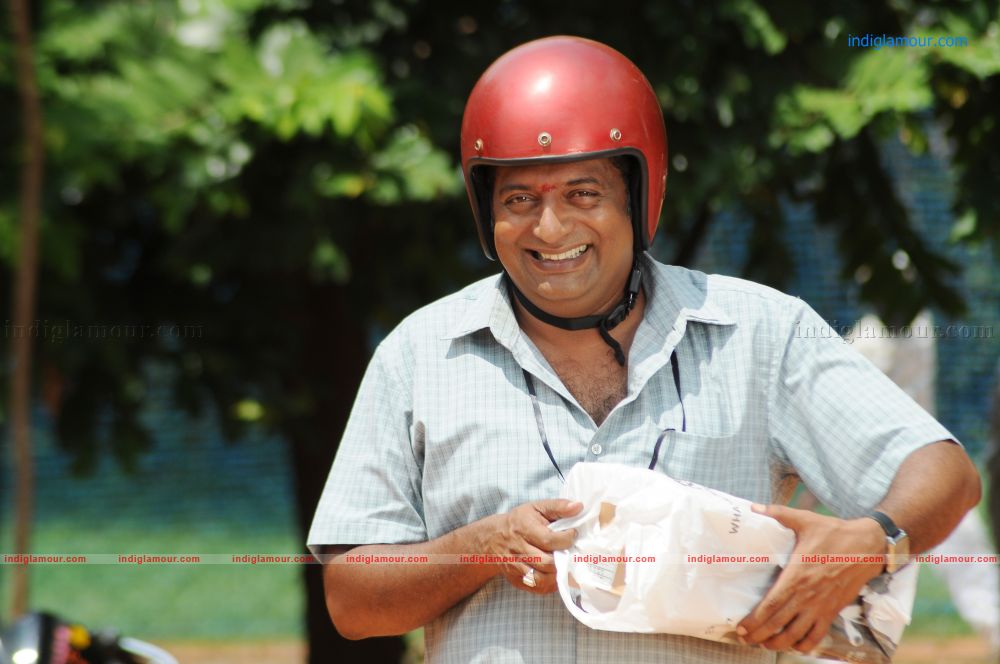 Dhoni Movie hd photo