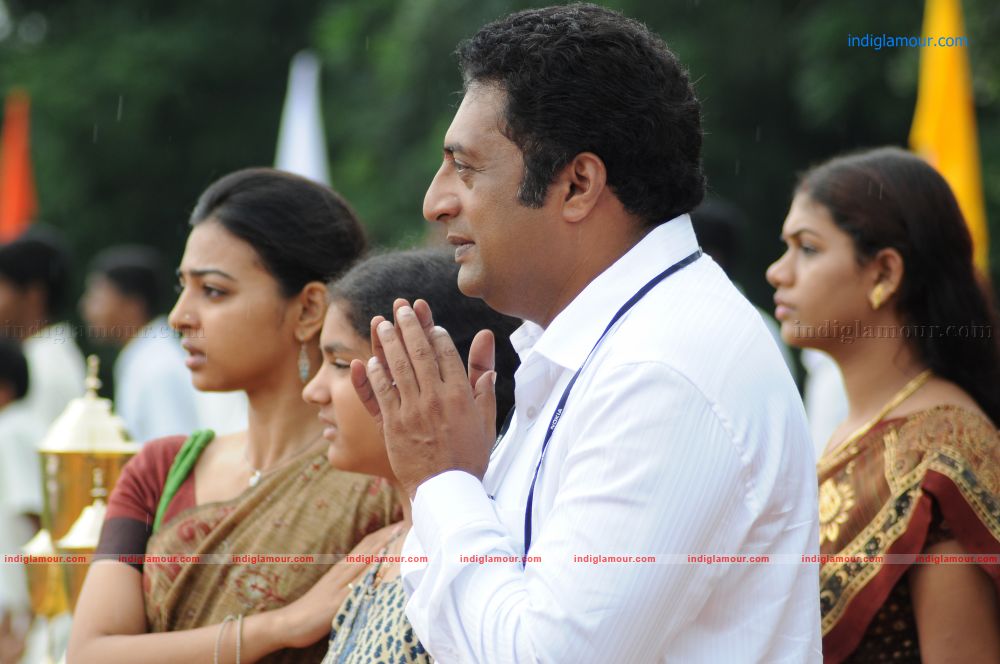 Dhoni Movie hd photo