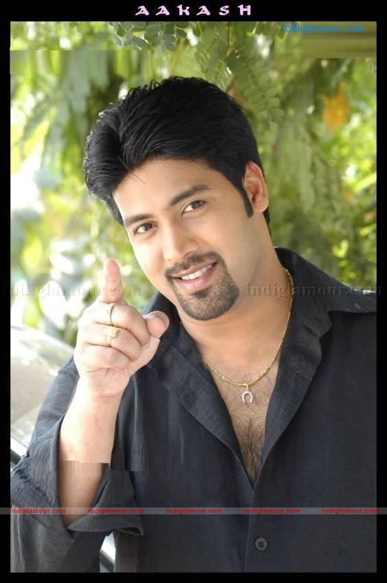 Yuganiki Okka Premikudu Movie hd photo