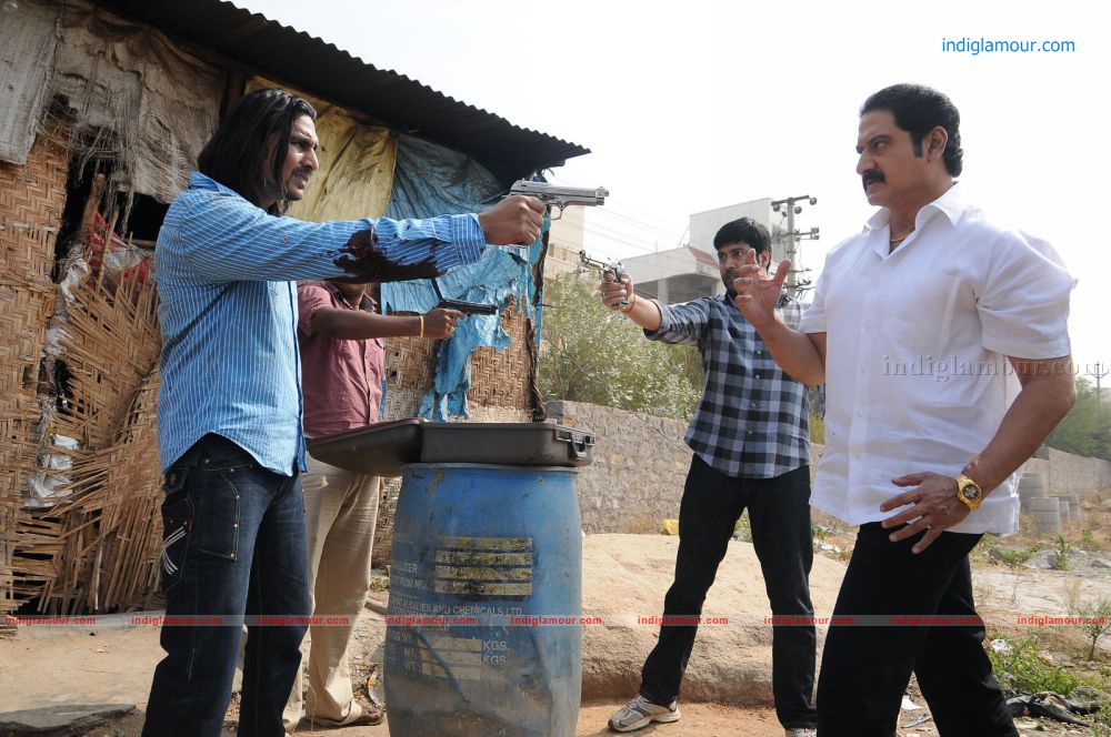 Yuganiki Okka Premikudu Movie hd photo