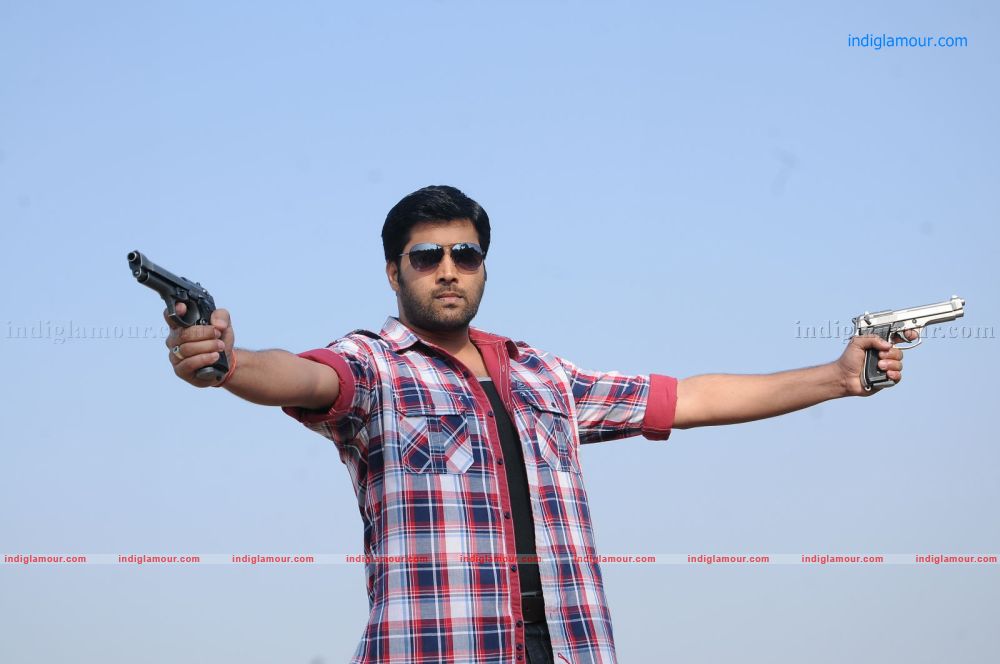 Yuganiki Okka Premikudu Movie hd photo