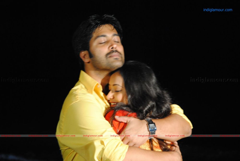 Yuganiki Okka Premikudu Movie hd photo