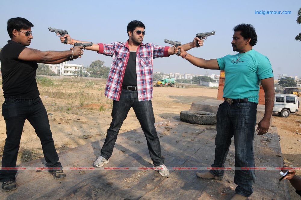 Yuganiki Okka Premikudu Movie hd photo