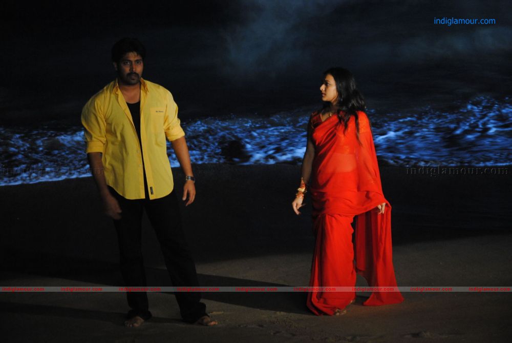 Yuganiki Okka Premikudu Movie hd photo