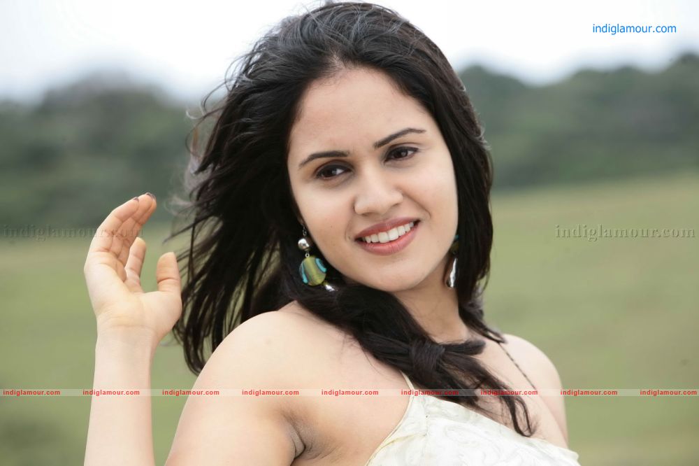 Alibaba Intlo Andaru Dongale Movie hd photo