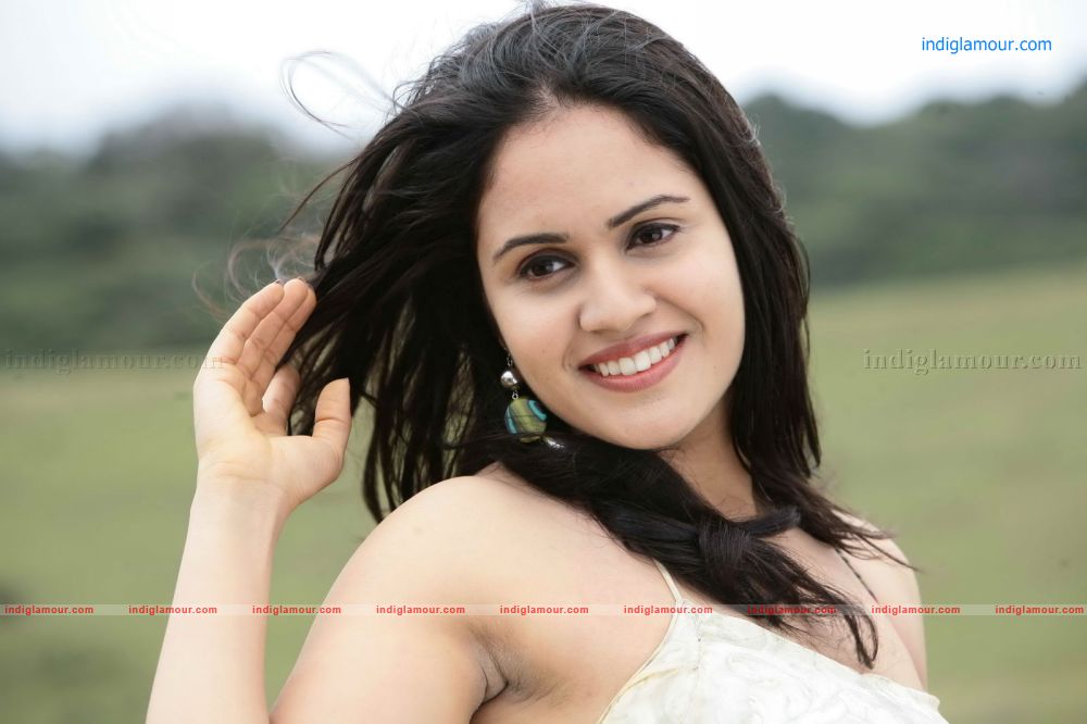 Alibaba Intlo Andaru Dongale Movie hd photo