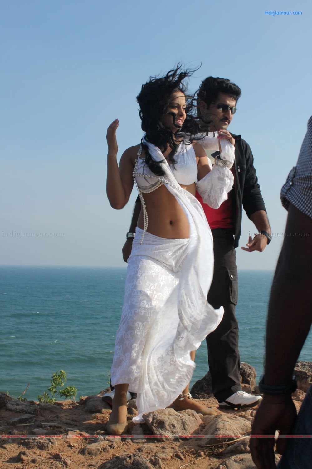 Cinemakeldam Randi Movie hd photo