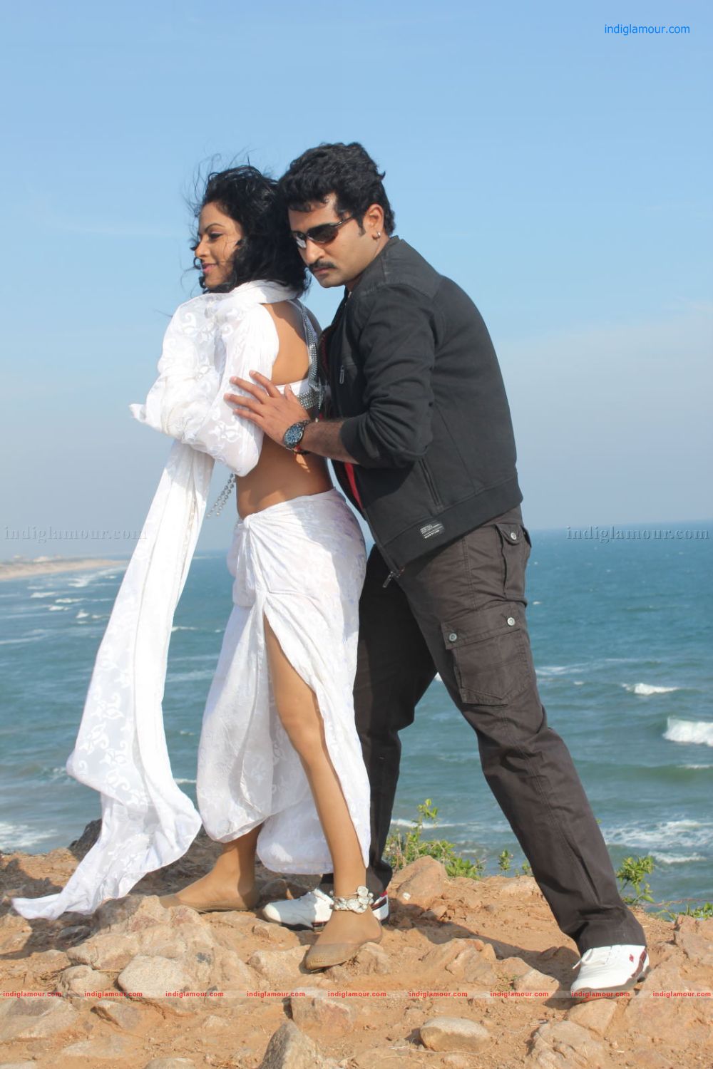 Cinemakeldam Randi Movie hd photo