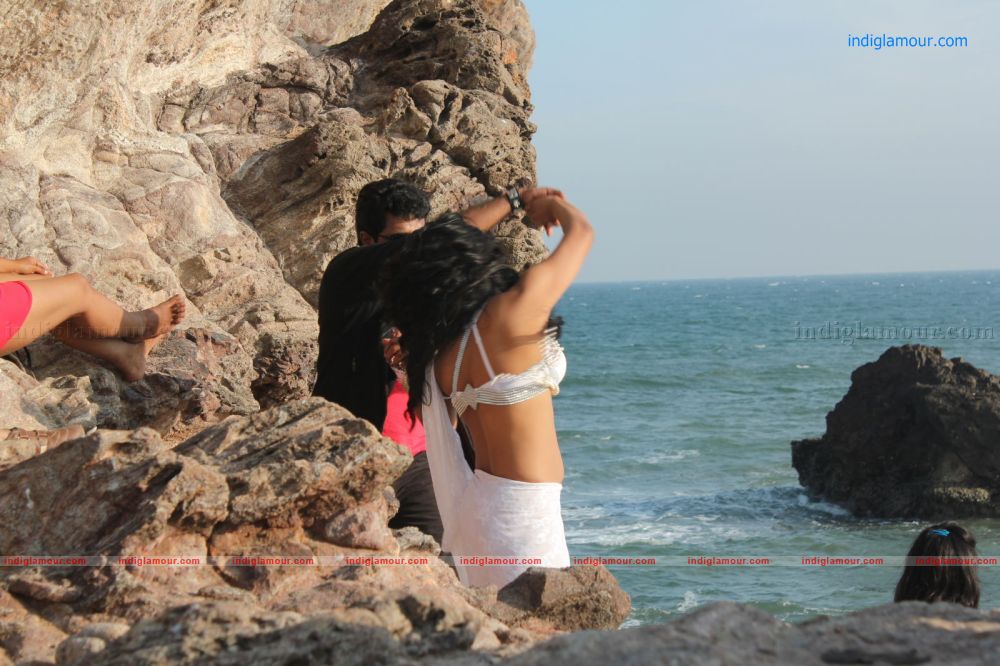 Cinemakeldam Randi Movie hd photo