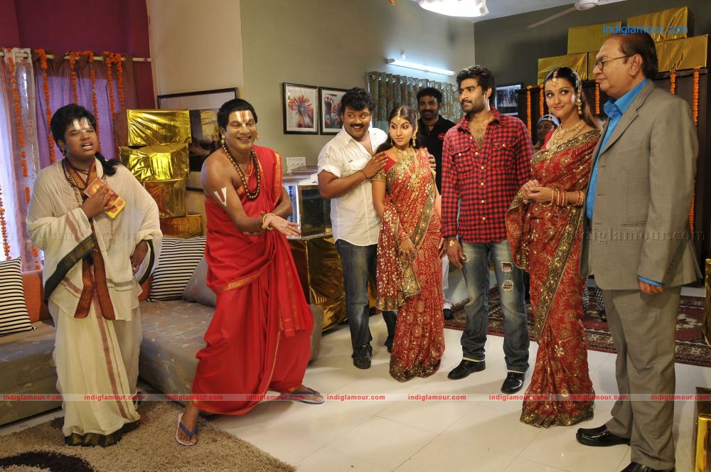 Cinemakeldam Randi Movie hd photo