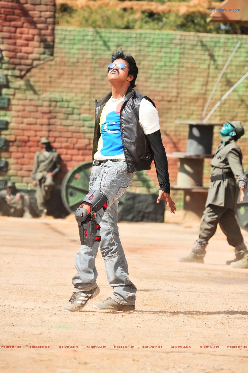 Poola Rangadu Movie hd photo