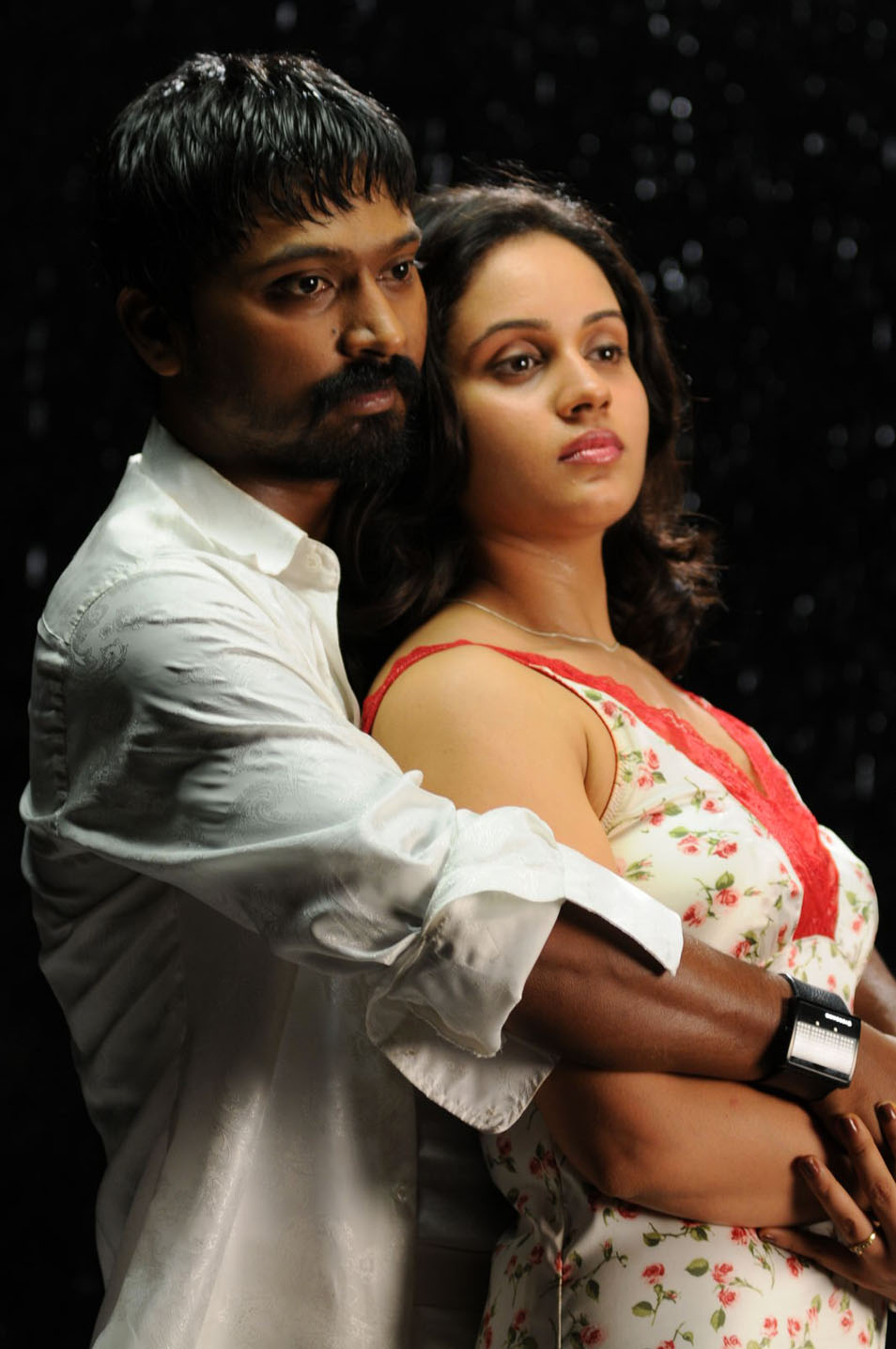 Alibaba Intlo Andharu Dongale Movie hd photo