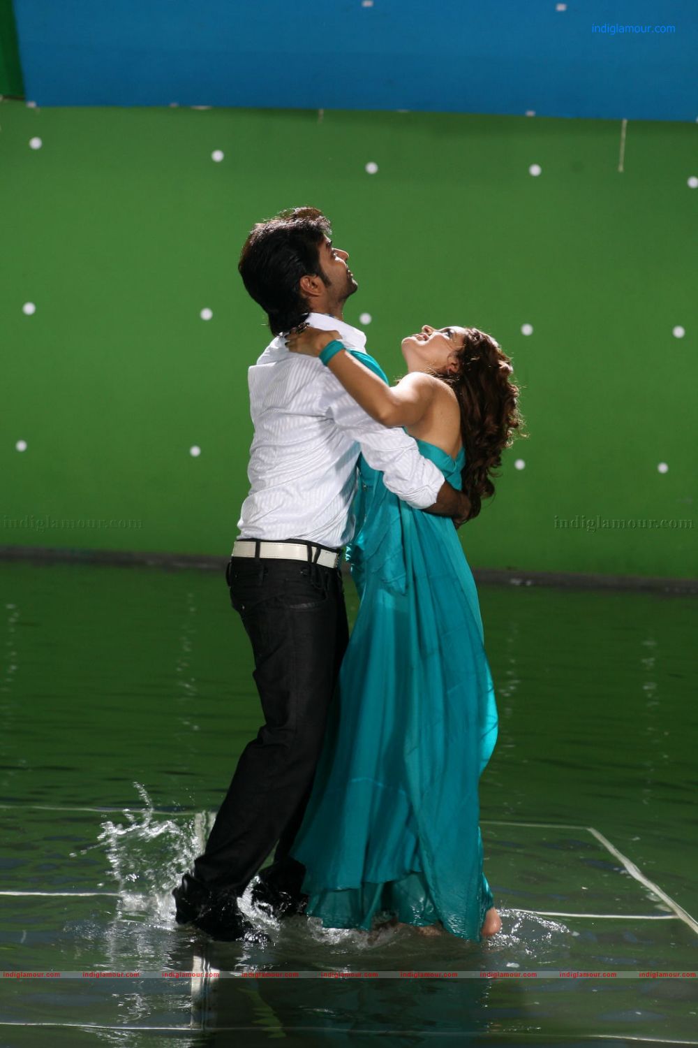 Love Journey Movie hd photo
