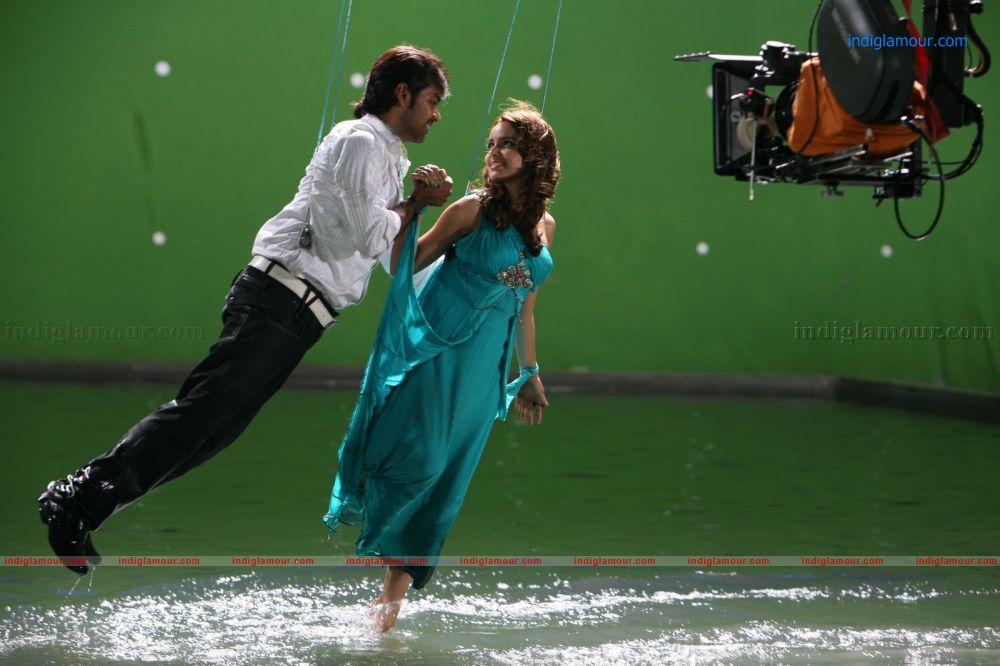 Love Journey Movie hd photo
